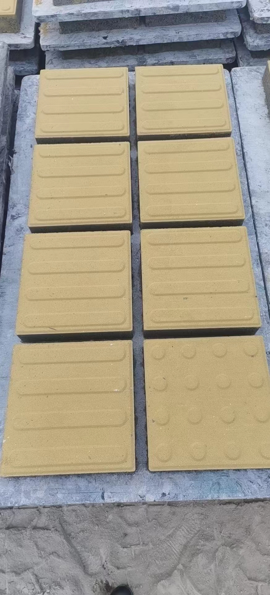 透水磚這么受歡迎的特點優(yōu)勢如何？